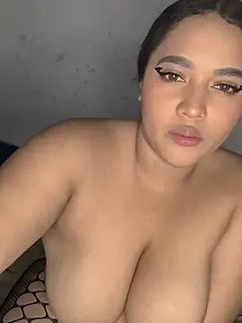 Snapshot of butterfly777_ chatting on July 5, 10:16 pm butterfly777 online show from July 5, 10:16 pm