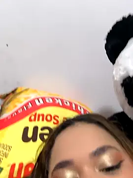 Snapshot of butterfly777_ chatting on September 25, 2:12 pm butterfly777 online show from September 25, 2:12 pm