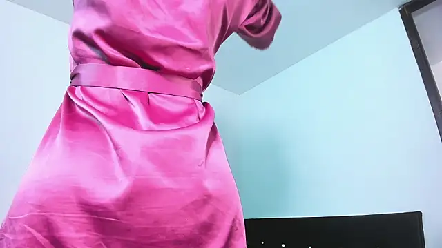77Neferkitty77 online show from August 6, 4:57 pm