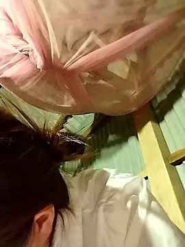 Snapshot of vivi_cute chatting on September 15, 1:33 pm vivi cute online show from September 15, 1:33 pm