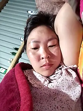 Snapshot of vivi_cute chatting on October 16, 9:01 pm vivi cute online show from October 16, 9:01 pm