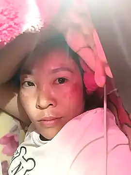 Snapshot of vivi_cute chatting on September 28, 10:39 pm vivi cute online show from September 28, 10:39 pm
