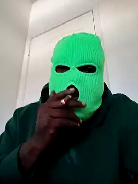 Snapshot of Pandablacc chatting on December 16, 6:12 pm Pandablacc online show from December 16, 6:12 pm