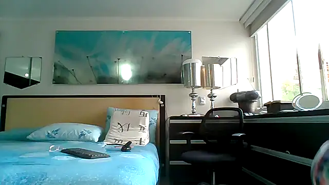 Mirianzapata 1 online show from November 25, 5:13 pm