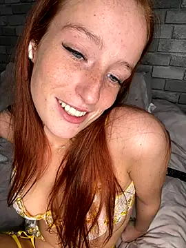 Poppy frankie online show from October 15, 11:13 pm