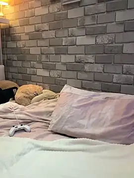 Poppy frankie online show from October 12, 12:12 am