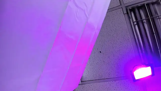 Aisha hotts777 online show from April 6, 2:51 am