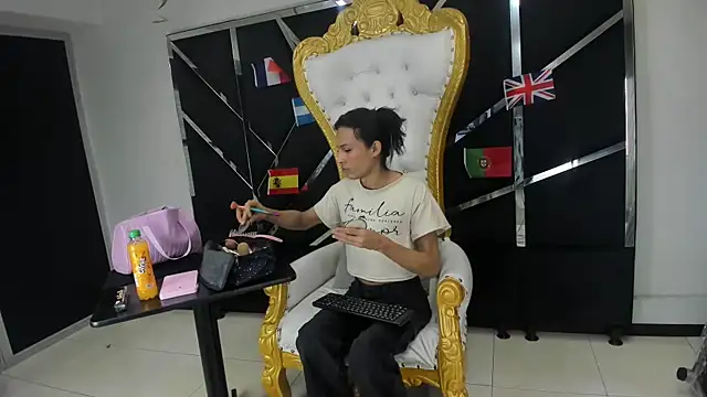 Snapshot of Aisha_hotts777 chatting on July 15, 7:10 pm Aisha hotts777 online show from July 15, 7:10 pm