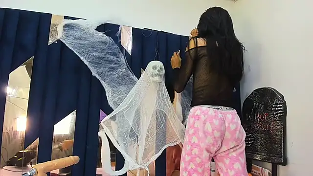 Snapshot of Aisha_hotts777 chatting on October 29, 3:16 am Aisha hotts777 online show from October 29, 3:16 am