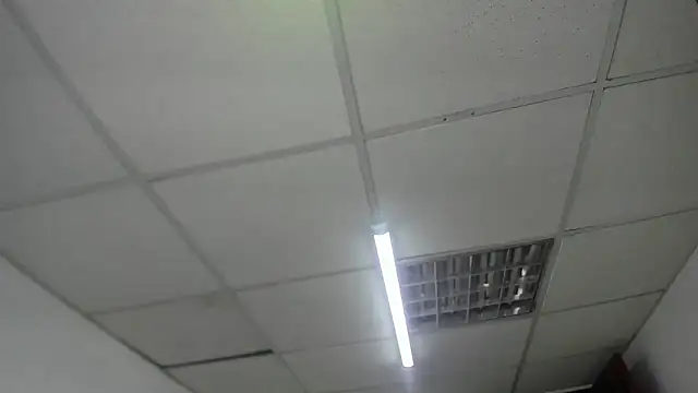 Aisha hotts777 online show from February 28, 4:45 am