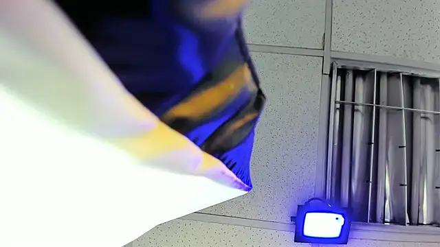 Aisha hotts777 online show from April 2, 3:24 am