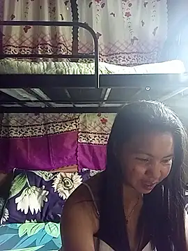 oceanlover23 online show from March 3, 1:12 am