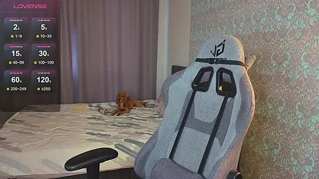 Snapshot of magic_shy_ chatting on September 16, 1:39 am magic shy online show from September 16, 1:39 am