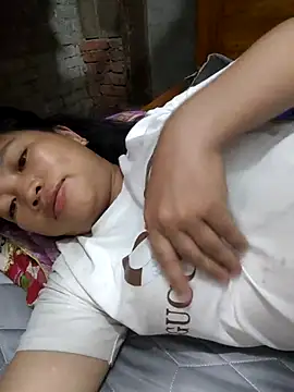 Snapshot of Cklovesu47244 chatting on September 22, 10:27 pm Cklovesu47244 online show from September 22, 10:27 pm