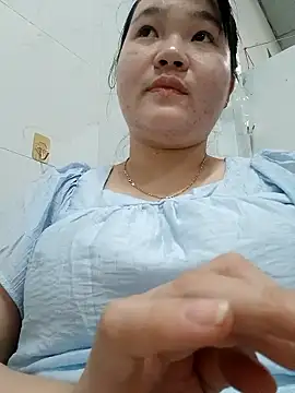  Babyrose  online show from January 12, 10:55 am