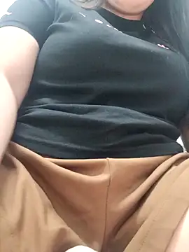 Snapshot of _Babyrose_ chatting on November 28, 1:00 pm Babyrose online show from November 28, 1:00 pm