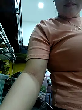 Snapshot of _Babyrose_ chatting on September 28, 3:46 am Babyrose online show from September 28, 3:46 am