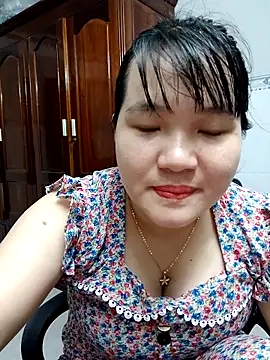 Snapshot of _Babyrose_ chatting on October 13, 1:40 am Babyrose online show from October 13, 1:40 am