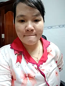 Snapshot of _Babyrose_ chatting on October 26, 5:13 pm Babyrose online show from October 26, 5:13 pm