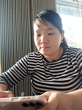 Snapshot of _Babyrose_ chatting on October 12, 6:26 am Babyrose online show from October 12, 6:26 am