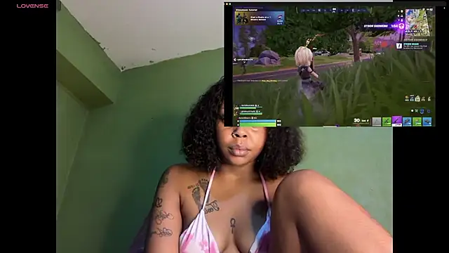 Liaprettygirl online show from April 1, 1:41 pm