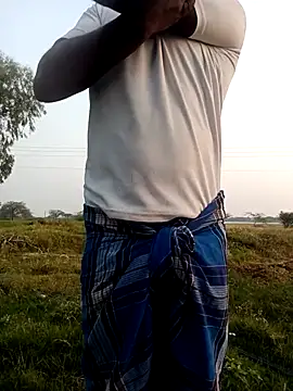 dolphiinn online show from February 17, 1:36 am