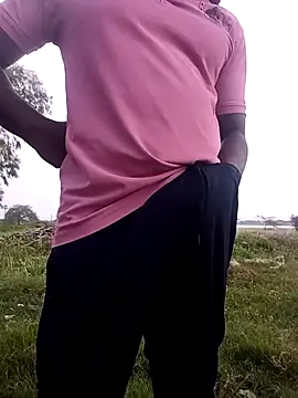 dolphiinn online show from February 3, 1:05 am