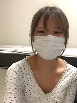 Snapshot of reon_reonreon chatting on November 11, 7:03 am reon reonreon online show from November 11, 7:03 am