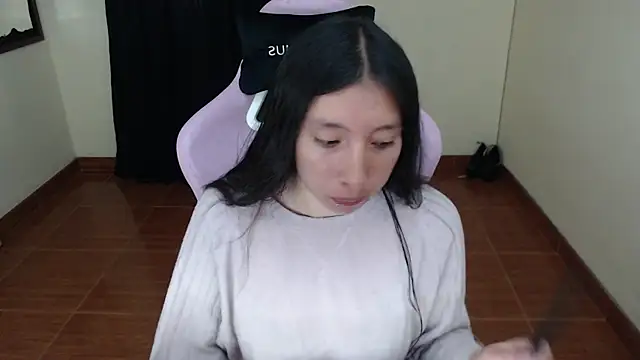 Snapshot of ScarlettShirahoshi chatting on October 1, 3:16 pm ScarlettShirahoshi online show from October 1, 3:16 pm