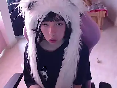 ScarlettShirahoshi online show from March 13, 6:35 pm