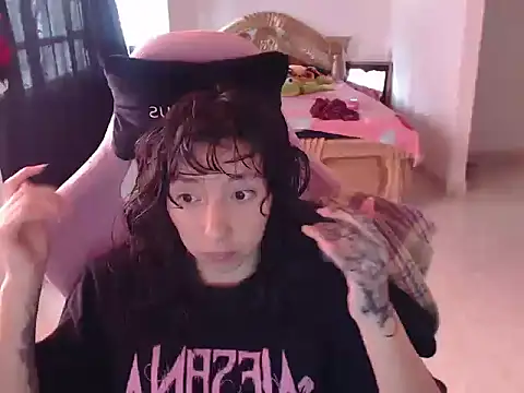 ScarlettShirahoshi online show from March 24, 4:40 pm