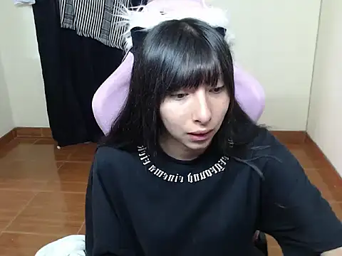 Snapshot of ScarlettShirahoshi chatting on December 3, 5:01 pm ScarlettShirahoshi online show from December 3, 5:01 pm