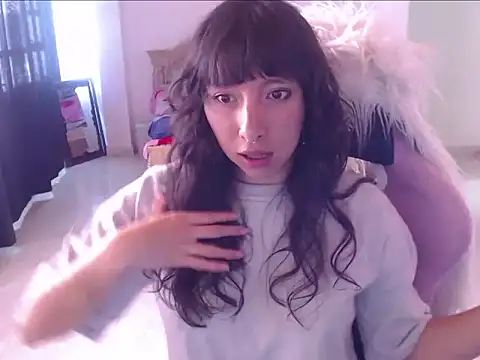 ScarlettShirahoshi online show from February 26, 6:30 pm