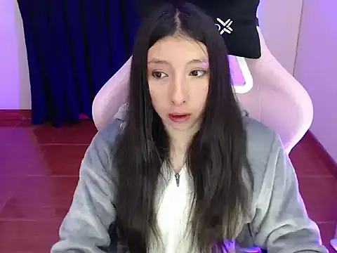 Snapshot of ScarlettShirahoshi chatting on September 24, 11:50 am ScarlettShirahoshi online show from September 24, 11:50 am