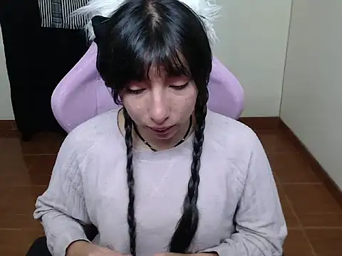 Snapshot of ScarlettShirahoshi chatting on November 27, 6:30 pm ScarlettShirahoshi online show from November 27, 6:30 pm