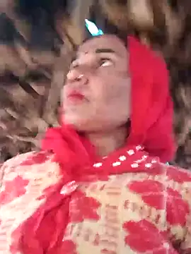 Pinky12A online show from November 15, 1:31 am