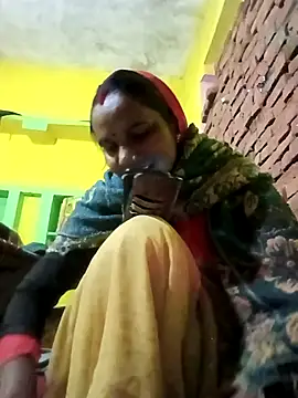 Pinky12A online show from January 12, 11:42 pm