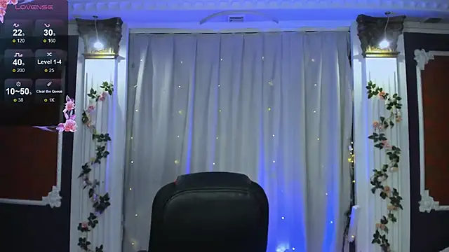 Lunar Lily online show from October 13, 5:31 am