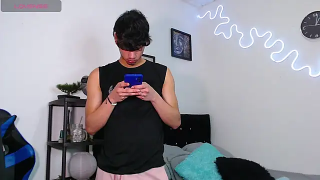 Snapshot of Gael_Jones chatting on October 26, 4:57 am Gael Jones online show from October 26, 4:57 am