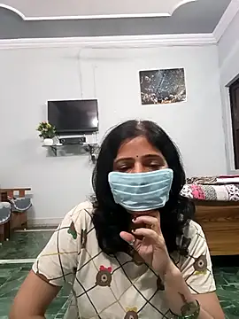 BITEXBABYlove online show from October 31, 4:36 pm