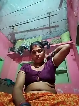 Snapshot of sanjna_sharmaa chatting on September 25, 3:18 pm sanjna sharmaa online show from September 25, 3:18 pm