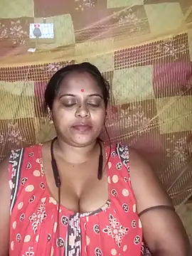 Hot-Show2 online show from March 12, 7:40 pm