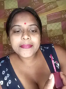 Hot-Show2 online show from March 29, 5:14 pm