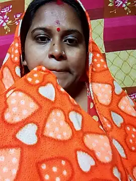 Hot-Show2 online show from January 8, 1:50 pm