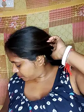 Hot-Show2 online show from March 20, 4:08 pm