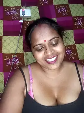 Hot-Show2 online show from March 7, 5:18 pm