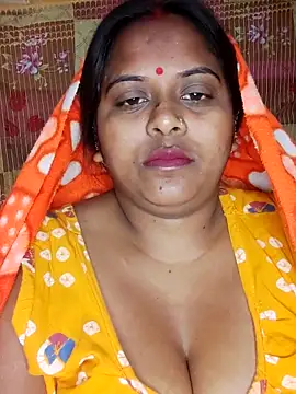 Hot-Show2 online show from March 21, 9:08 pm