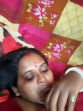 Hot-Show2 online show from October 16, 10:45 am