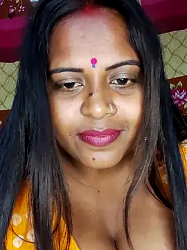 Hot-Show2 online show from April 8, 6:20 pm