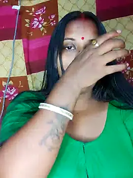 Hot-Show2 online show from September 17, 10:28 am